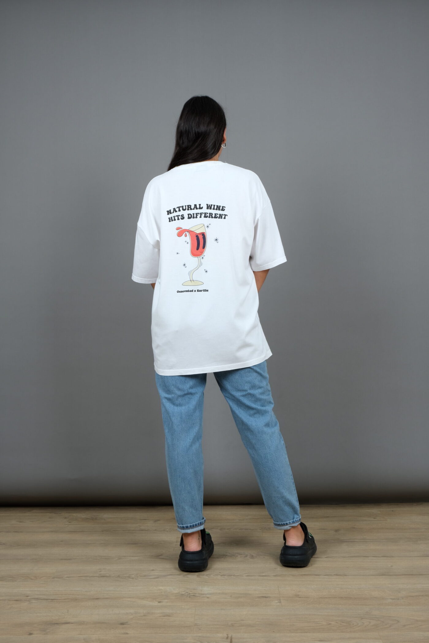 NATURAL HITS DIFFERENT off-white T-shirt - Image 4