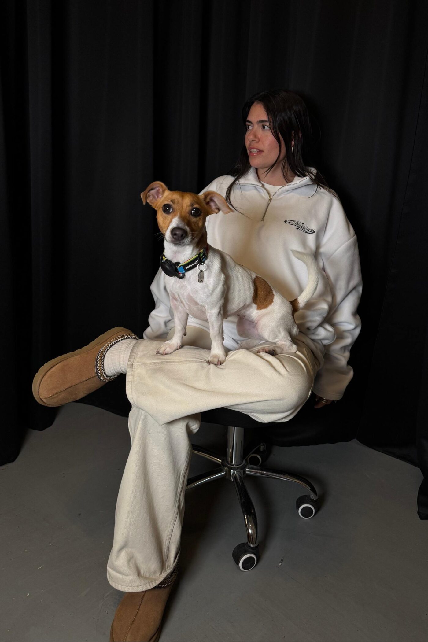 ''OENOVATED WINE CLUB'' white fleece - Image 3